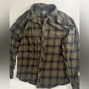 Men’s Billabong Flannel, size medium, green